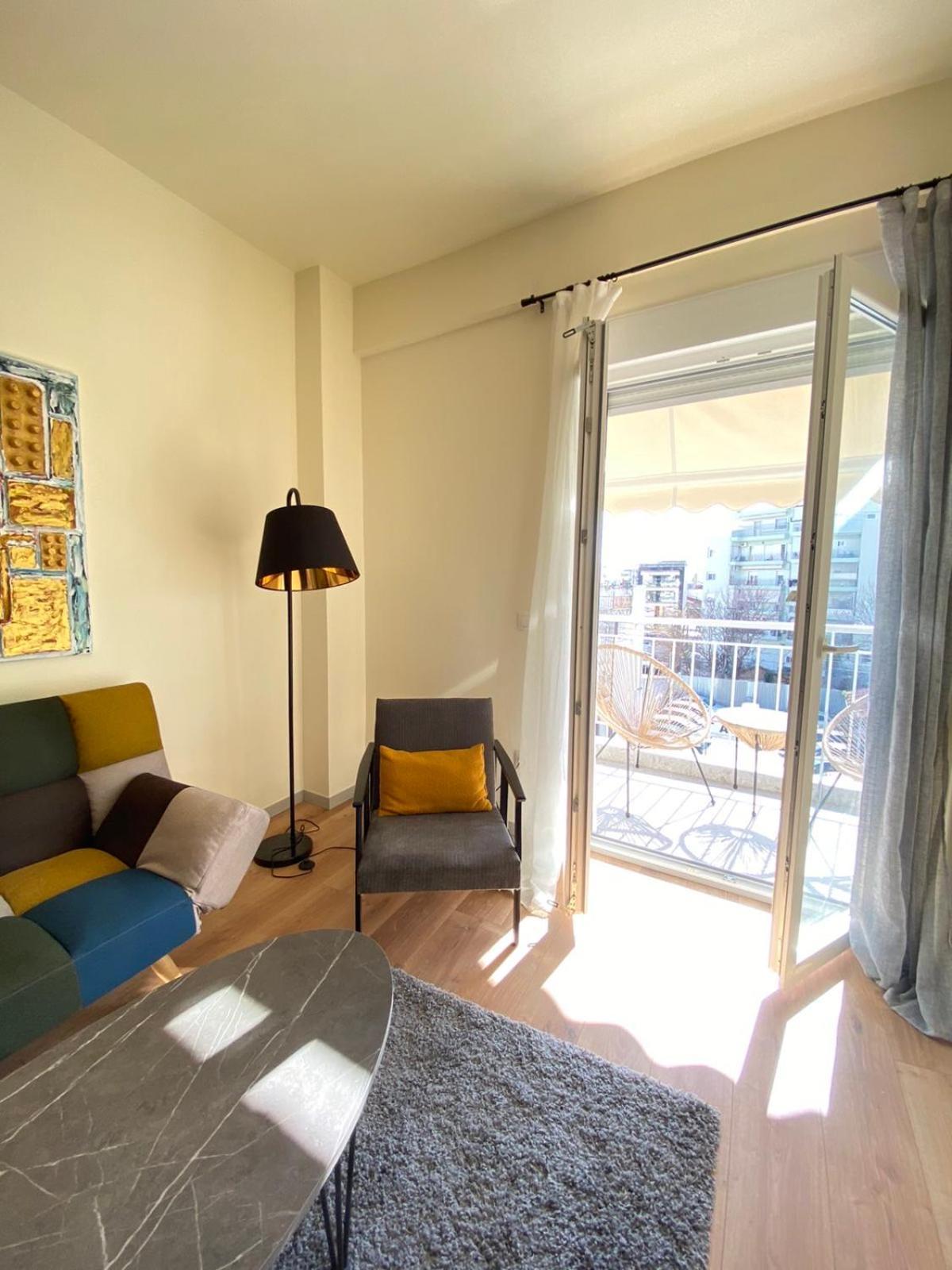 C.15 Vardan'S Apartment Солун Екстериор снимка
